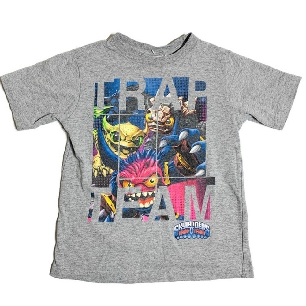 SKYLANDERS boy’s 5Y tee shirt